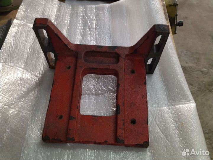 Кронштейн двигателя нгф 110 СССР