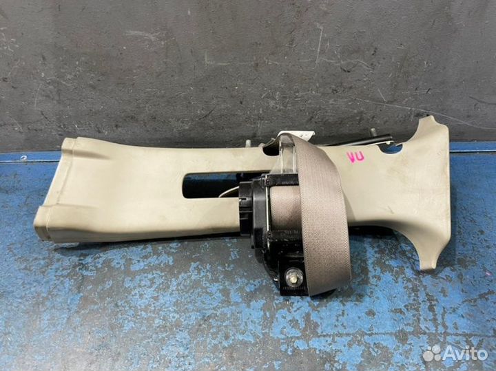 Ремень передний левый Ford Explorer 4 U251