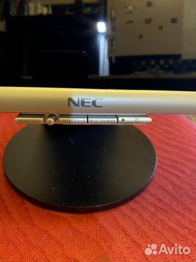 Монитор NEC MultiSync 20WGX2 Pro