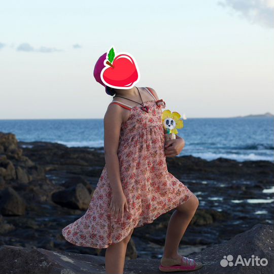 Платье на девочку 152