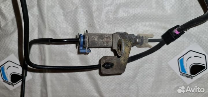 Клапан пневматический Lexus RX300/330/350