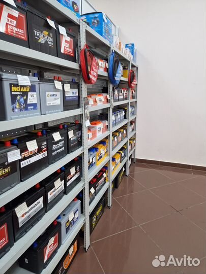 Аккумулятор тракторный 132 Ач. любой техники ворон