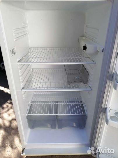 Холодильник бу Атлант
