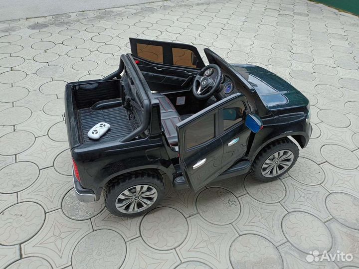 Детский электромобиль mercedes бу