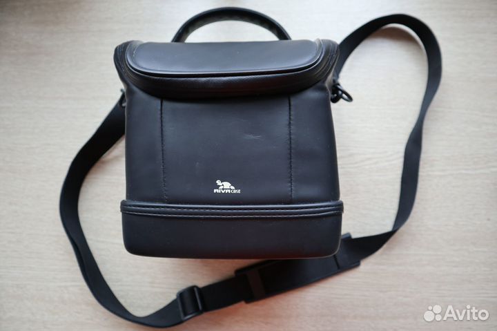 Сумка для фотоаппарата Rivacase 1512 (lrpu) black
