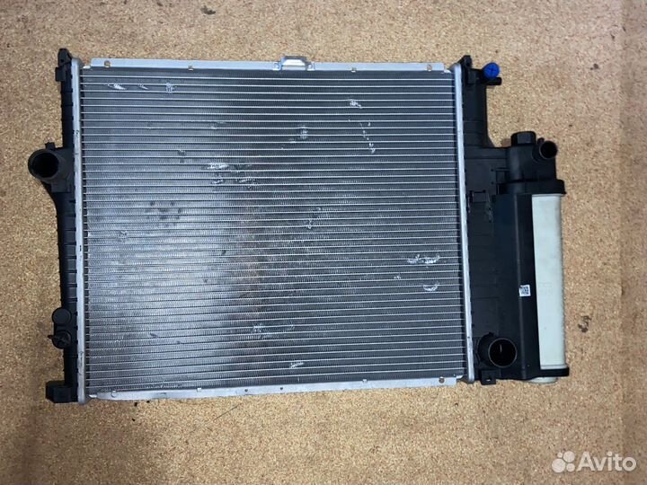 Радиатор охлаждения на bmw е 39
