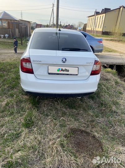 Skoda Rapid 1.6 AT, 2017, 270 586 км