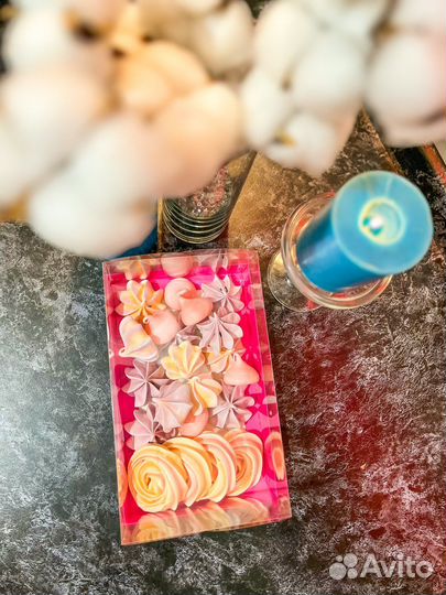 Подарочный набор безе, капкейки, куличи