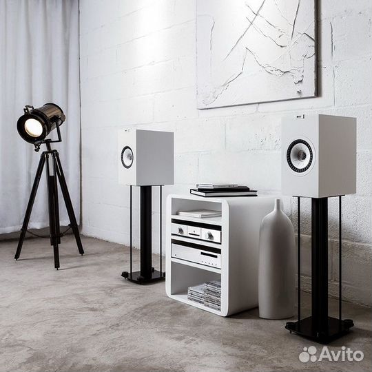 Полочная акустика KEF Q150 Satin Black