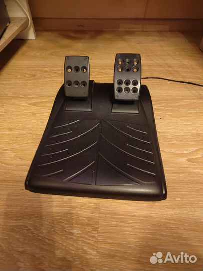 Руль logitech driving force pro