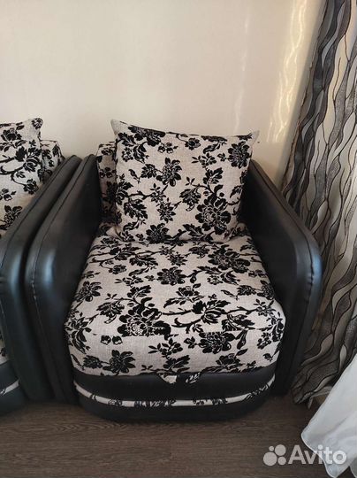 Диван и кресло