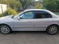 Hyundai Sonata 2.0 MT, 2008, 246 000 км, с пробегом, цена 450 000 руб.