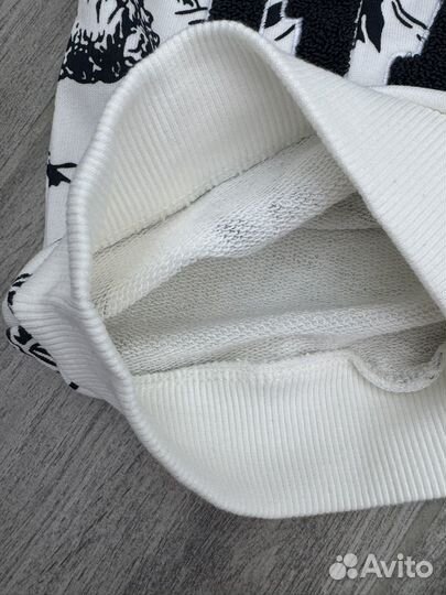 Костюм спортивный на мальчика Gap