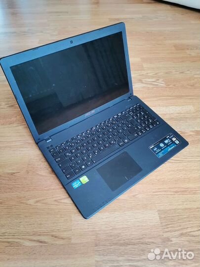 Ноутбук asus r513c