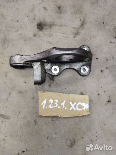 Кронштейн Промежуточного Вала Volvo Xc90 2015-2022