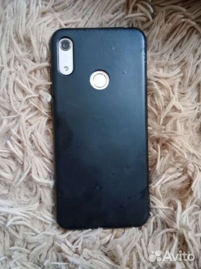 Телефон honor 8a