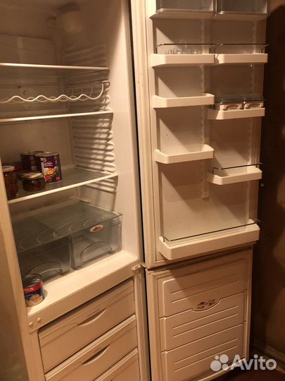 Холодильник бу Атлант