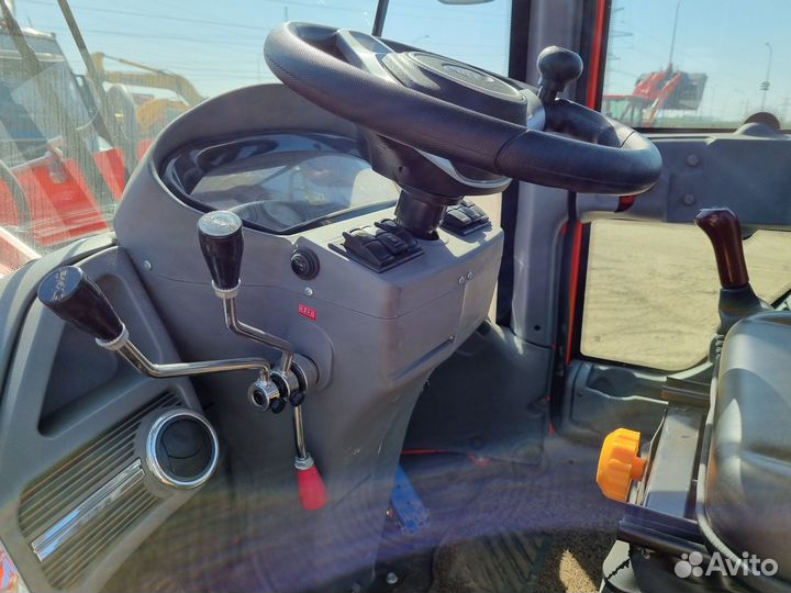 Фронтальный погрузчик Redstar 200S, 2023