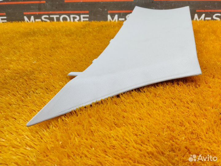 Обшивка стойки задняя правая Bmw 1-Series F20