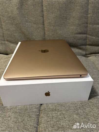 Apple MacBook Air 2020 i5/8/512Gb