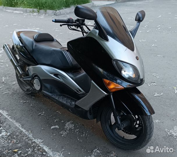 Yamaha t max 500