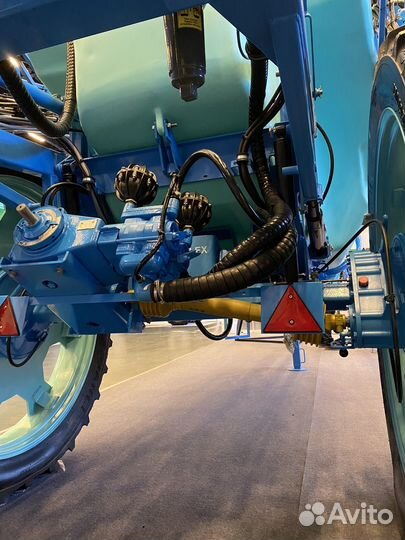 Опрыскиватель Berthoud Tracker 3200, 2023