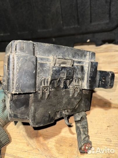 Блок предохранителей Kia Ceed хэтчбек 1.6 2010