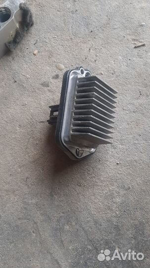 Резистор печки на Mazda 6 GH от 2008-2012 г