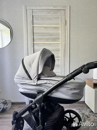 Коляска Pituso moon 2 в 1