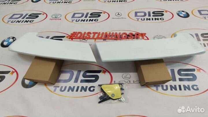 Спойлер Toyota Land Cruiser 105 белый