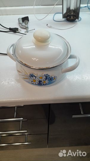 Кастрюли эмалированные