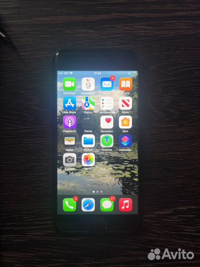 iPhone 8, 64 ГБ