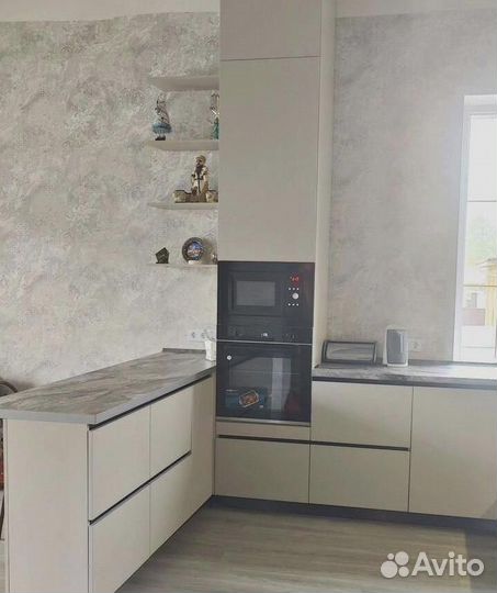 Индивидуальный дизайнерский кухонный гарнитур под