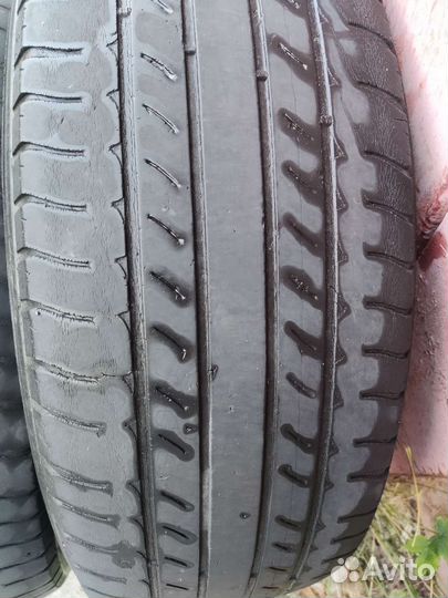 Michelin Latitude Tour HP 225/65 R17 102H