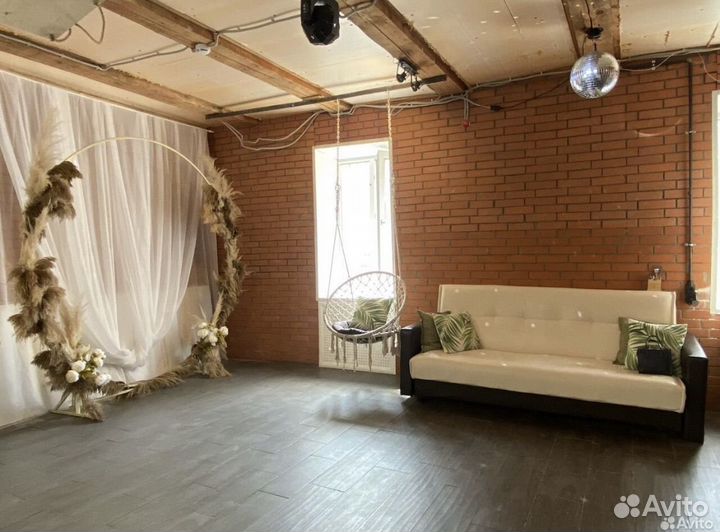 Аренда лофта для мероприятия с караоке