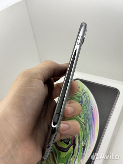 iPhone Xs Max, 64 ГБ