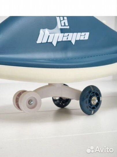 Машинка-каталка