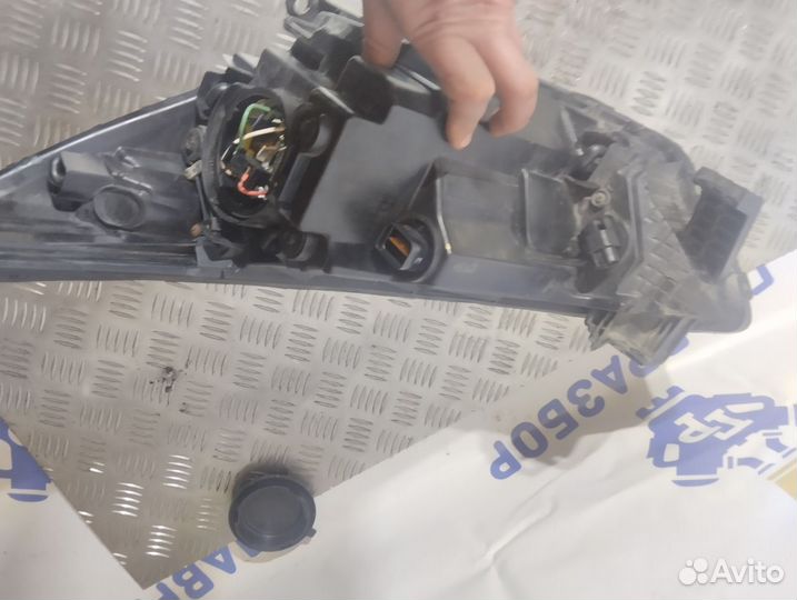 Фара правая Hyundai Solaris 2010-2017 (до 05/2014