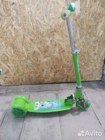 Самокат детский трехколесный бу