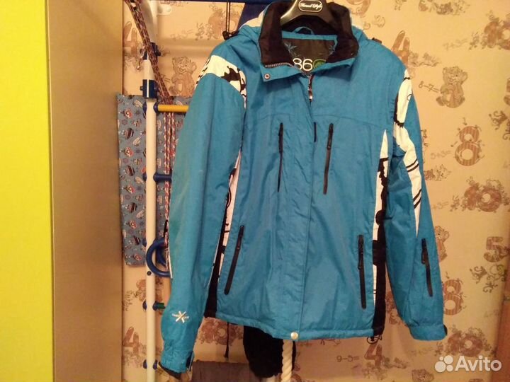 Лыжный костюм женский