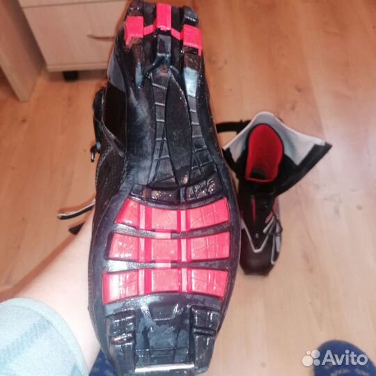 Лыжные ботинки spine concept skate