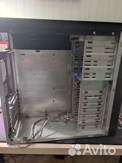 Корпус с блоком питания на 200W