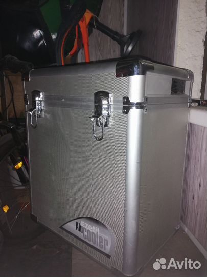 Автомобильный холодильник