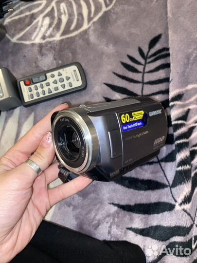 Видеокамера Sony DCR-SR80