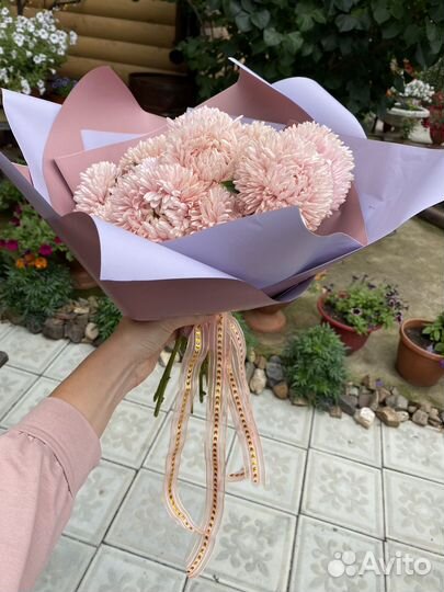 Букеты, композиции на 1 сентября