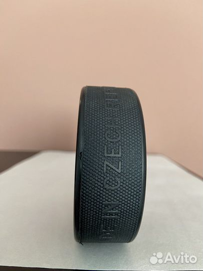 Шайба хоккейная