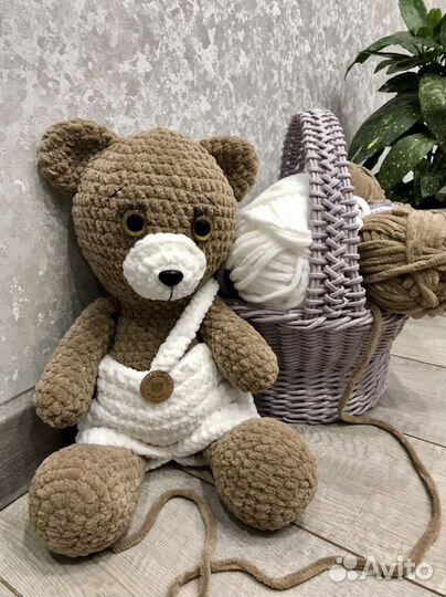 Плюшевый медведь