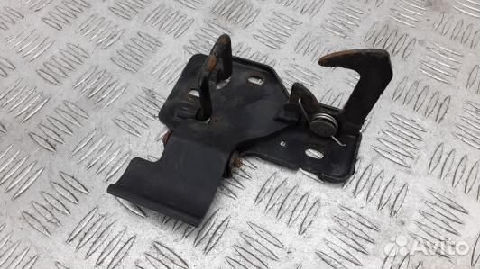 Замок капота volkswagen touareg 7L (BMA08VR01)