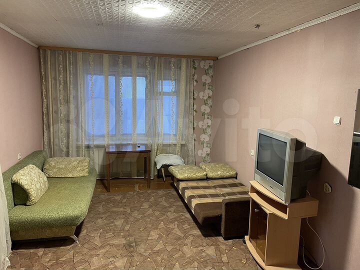 2-к. квартира, 62 м², 1/9 эт.