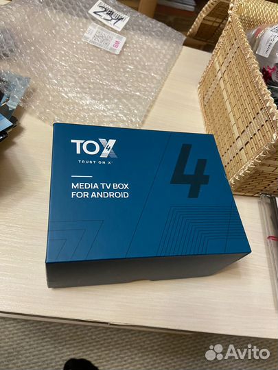 Смарт тв приставка TOX4
